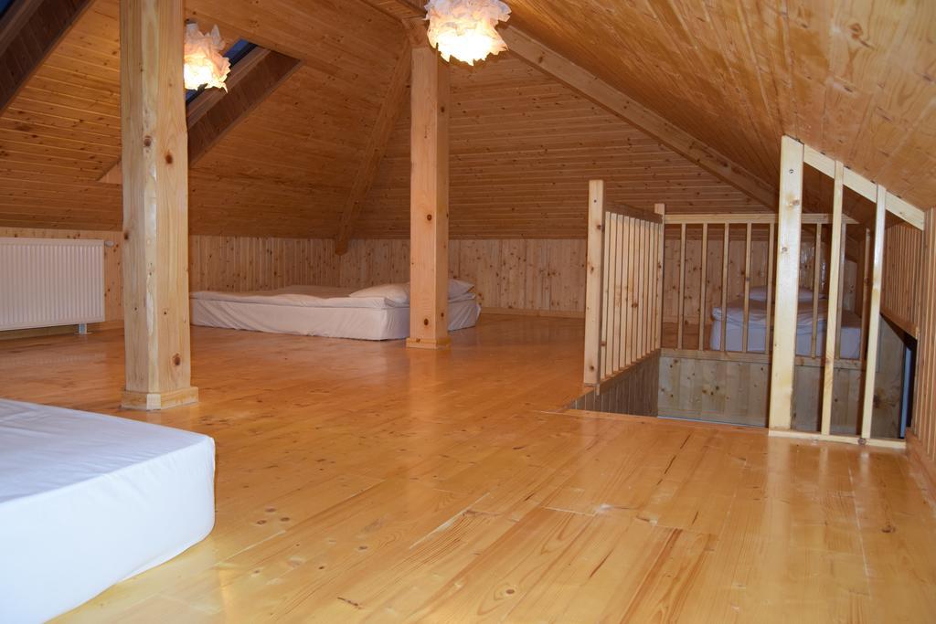 Pensiunea Agroturistica Cerna, Vaideeni, Valcea Extérieur photo